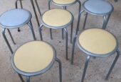 Σκαμπό μεταχειρισμένα, πακέτο 7 με πλαστικό μαξιλαράκι