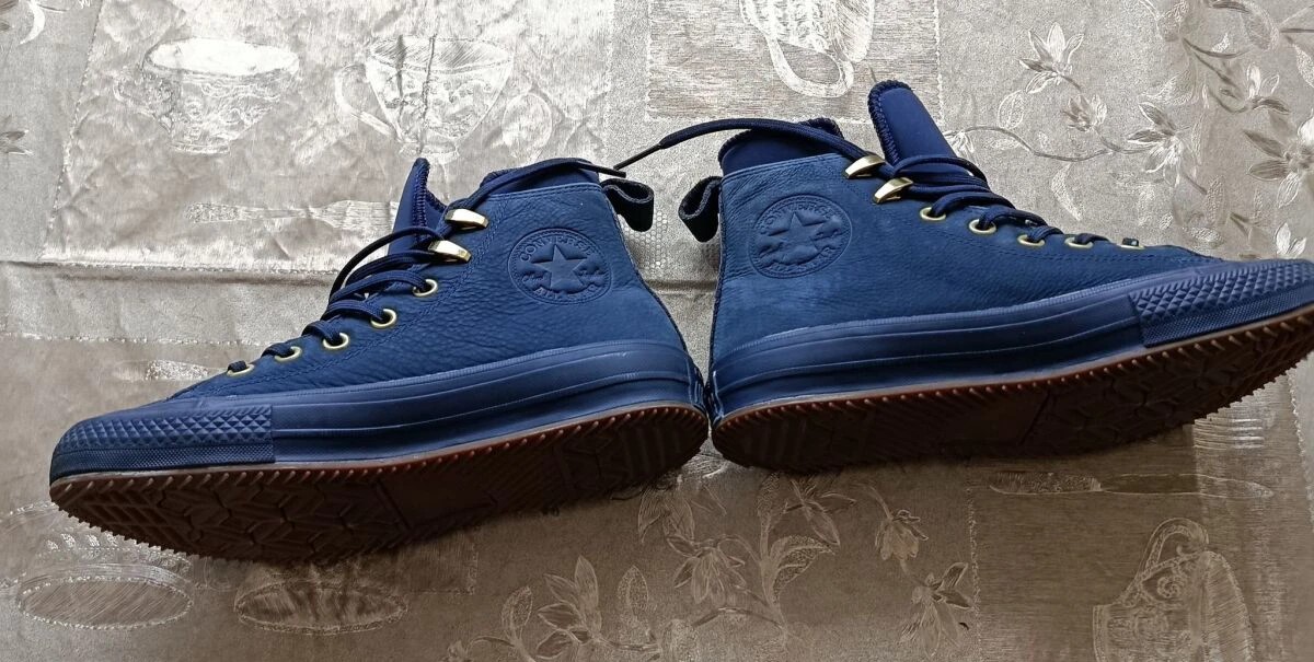 All Star ημιμποτο αδιάβροχα σαν καινούργια, μέγεθος 38, μπλε